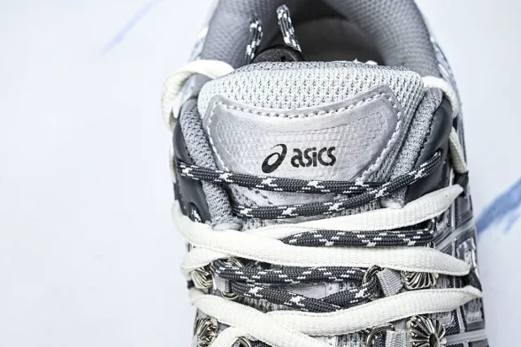 Asics Gel-Cumulus 16 TG 1203A838-020 