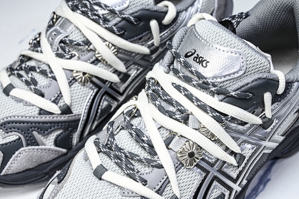 Asics Gel-Cumulus 16 TG 1203A838-020 