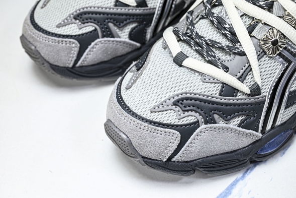 Asics Gel-Cumulus 16 TG 1203A838-020 