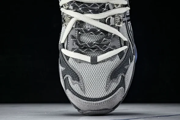 Asics Gel-Cumulus 16 TG 1203A838-020 