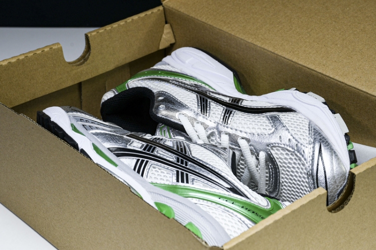 Asics Gel-Kayano 14 1201A019-110