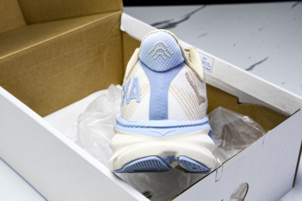 Hoka Clifton 9 1127895 0KLB 