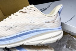 Hoka Clifton 9 1127895 0KLB