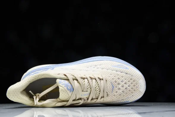 Hoka Clifton 9 1127895 0KLB 
