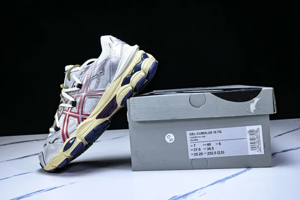 Asics Gel-Cumulus 16 TG 1203B115-100 