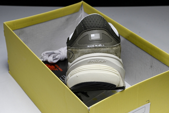 New Balance NB990 M990TB6 