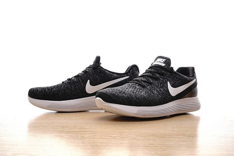 Nike LunarEpic Low Flyknit 2