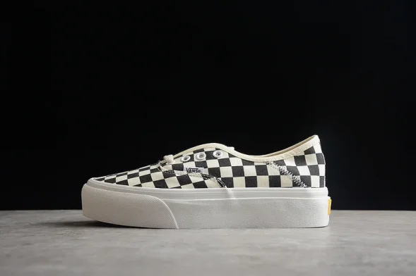 Vans Authentic VN0A3MU528M 