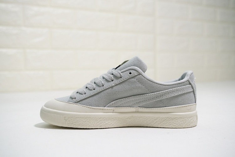  Diamond Supply Co. x Puma Clyde 365651-02