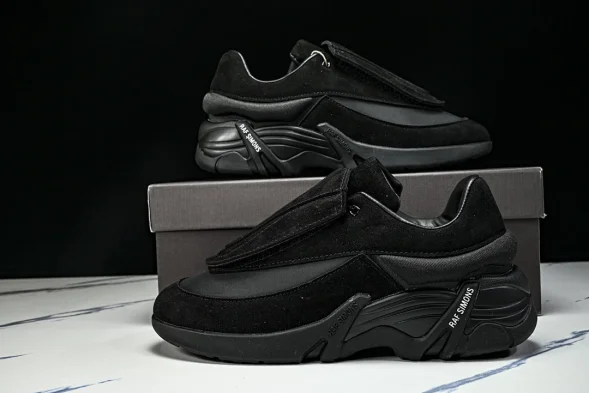 Raf Simons Cylon-21 Antei HR740001L 