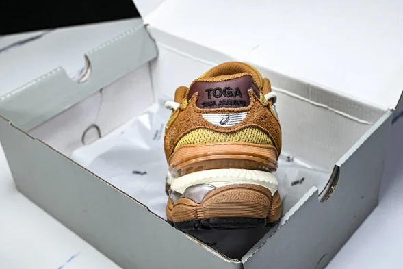 Asics Gel-Cumulus 16 TG 1203A838-200 