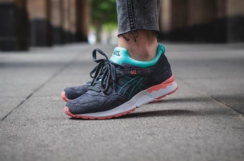 Asics gel lyte v 43 hot sale
