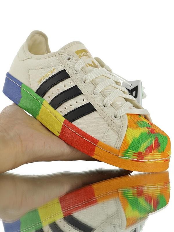 Adidas Superstar S82590