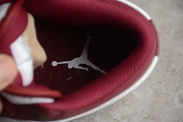 Nike Air Jordan 1 low 553558-615 
