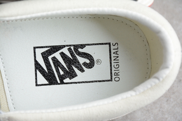 Vans OG Vault Slip-On VN000UDFF8L 