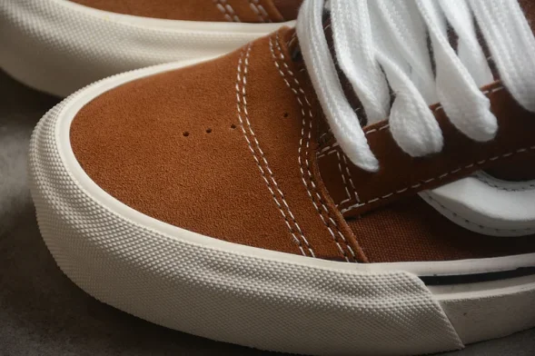 Vans Knu Skool VN0009QC8TF 