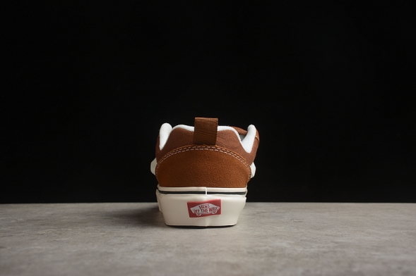 Vans Knu Skool VN0009QC8TF 