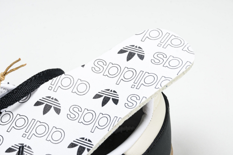 Adidas Samba OG IE5836