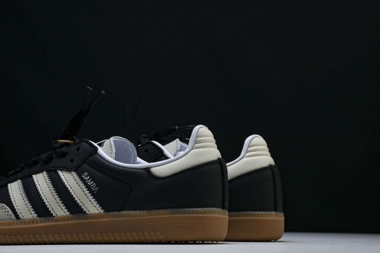 Adidas Samba OG IE5836