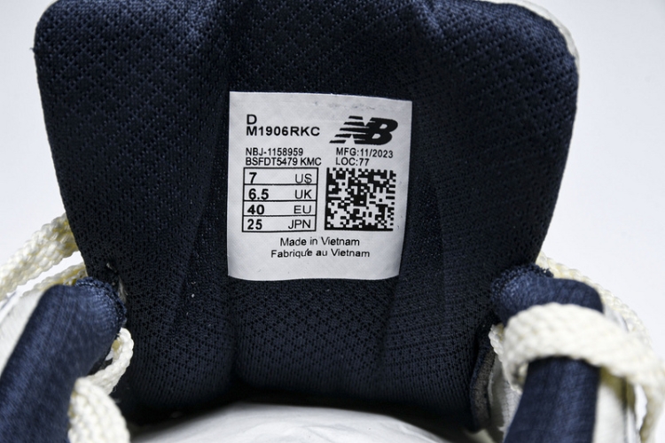  New Balance 1906 M1906RKC