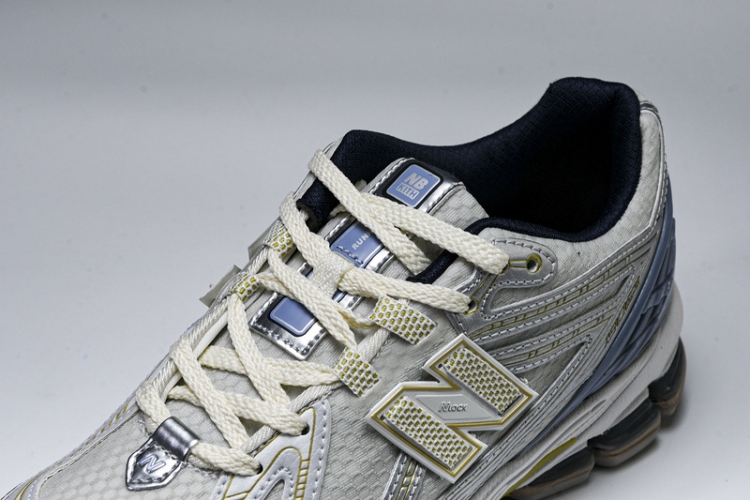  New Balance 1906 M1906RKC