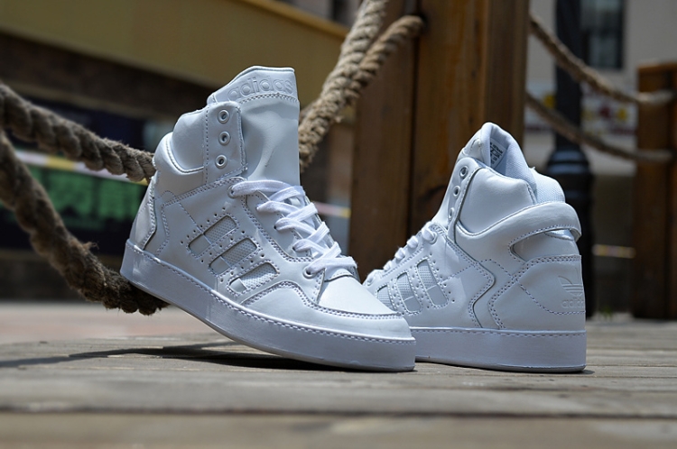 Adidas High Top Skateboarding Shoes