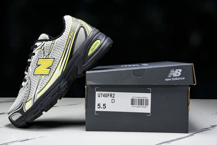  New Balance 740 U740FR2