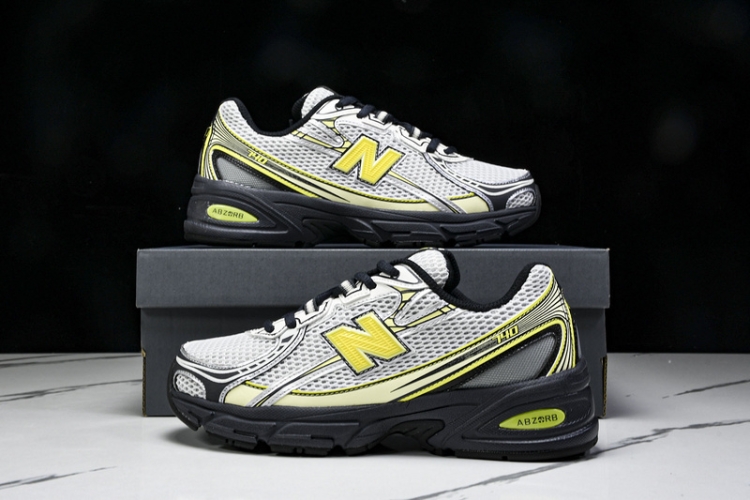  New Balance 740 U740FR2