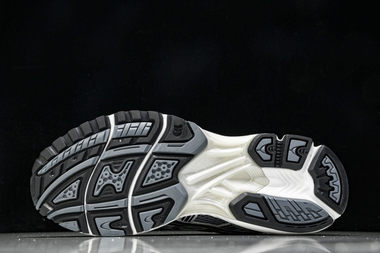 Asics Gel-Kayano 14 1203A537-020