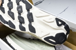 Hoka Clifton 9 1127895 SSFR