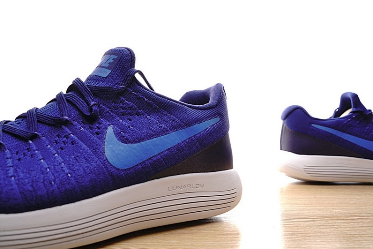 Nike LunarEpic Low Flyknit 2