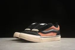 Vans Knu Skool x Disney