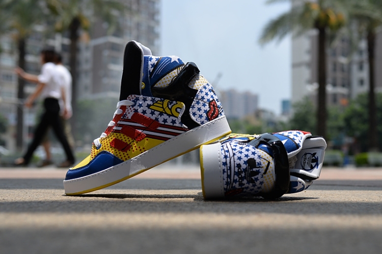 Adidas High Top Skateboarding Shoes 