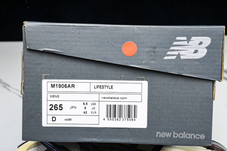  New Balance 1906 M1906AR