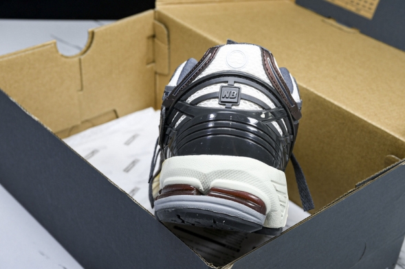 New Balance 1906 M1906AR 