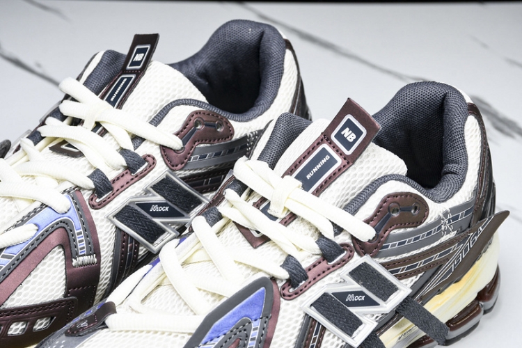  New Balance 1906 M1906AR