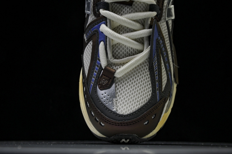  New Balance 1906 M1906AR