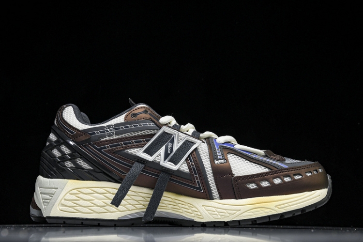  New Balance 1906 M1906AR