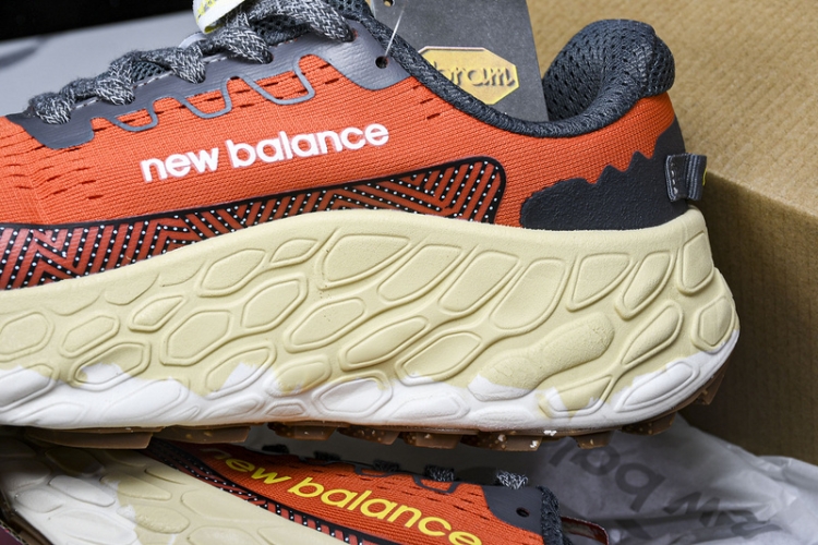  New Balance Fresh Foam X More V3TDS MTMORCO3