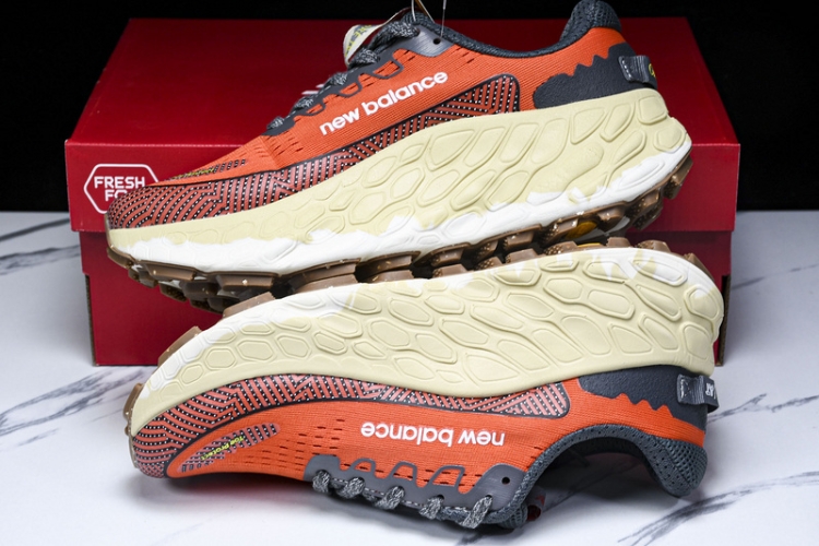  New Balance Fresh Foam X More V3TDS MTMORCO3
