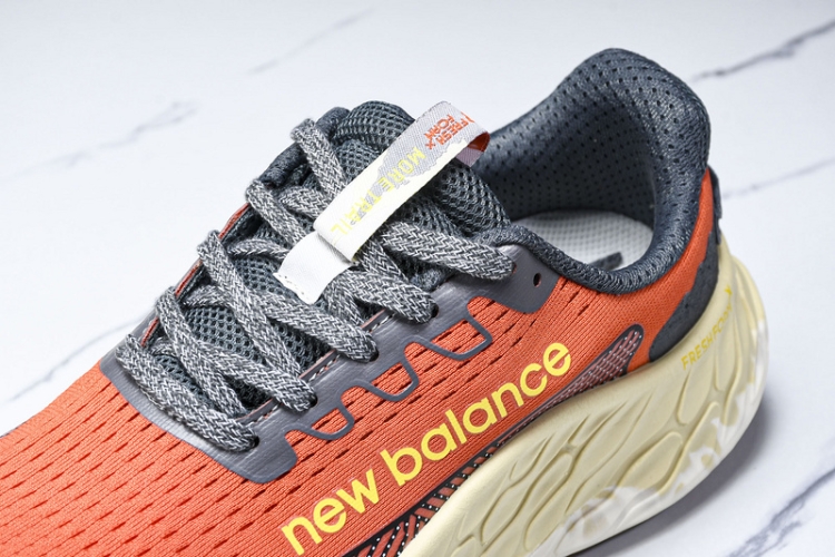  New Balance Fresh Foam X More V3TDS MTMORCO3