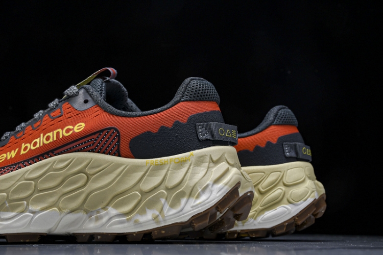  New Balance Fresh Foam X More V3TDS MTMORCO3