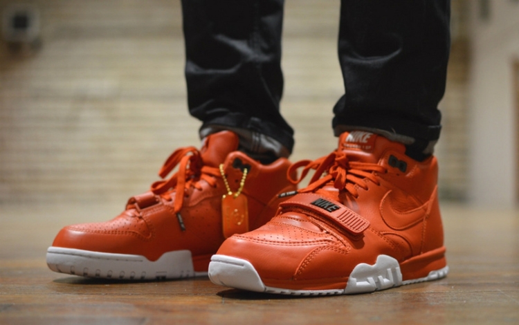 Nike air trainer 1 mid premium clearance