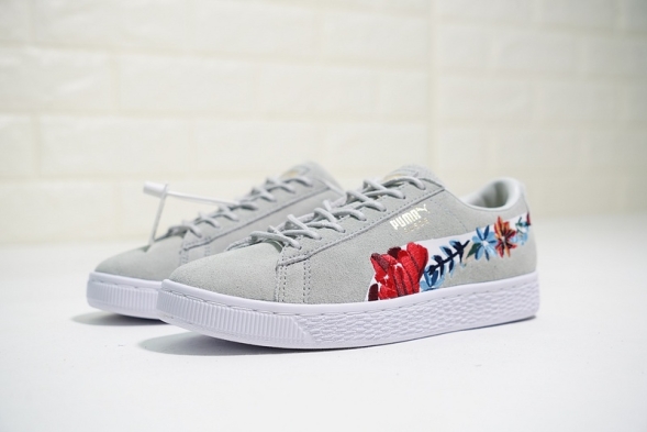 Puma Suede Hyper Embellished 366124-02