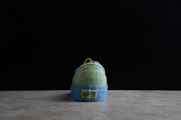 Vans Authentic VN0000S8DTQ 