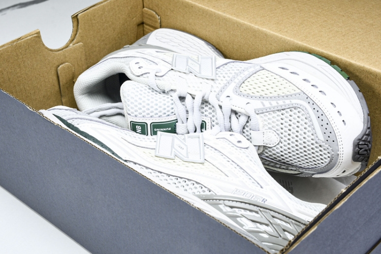  New Balance 1906 M1906RGP
