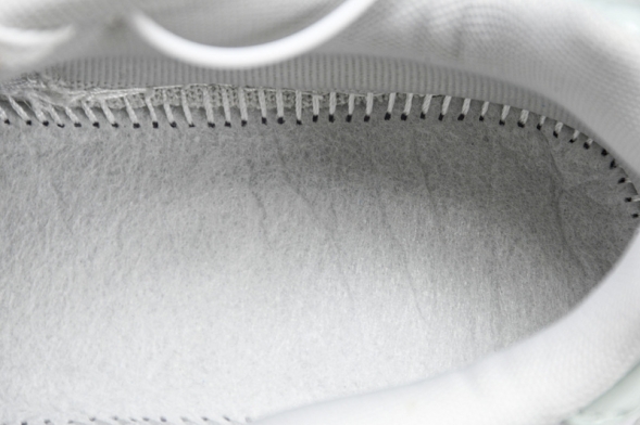 New Balance 9060  U9060AGT 