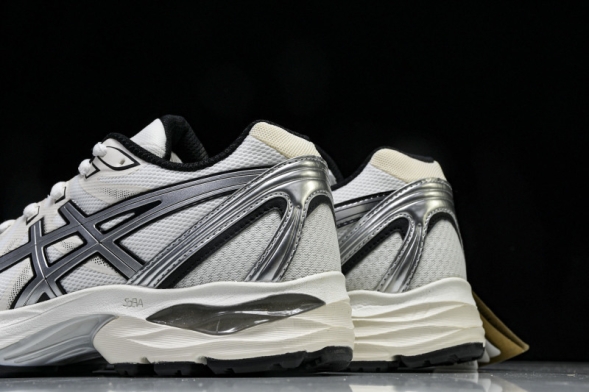 Asics Gel-Flux 4 CN 1012B464-102 