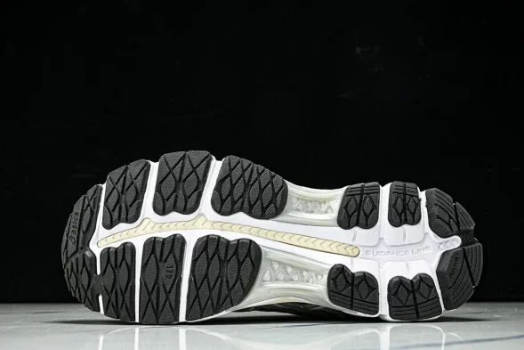 Asics Gel-Kayano 12.1 x Ronnie Fieg 1203A846-020 