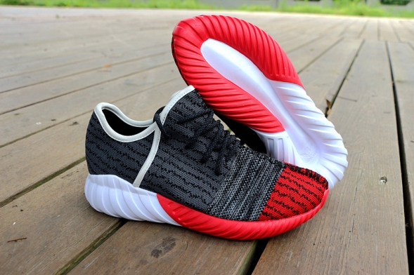 adidas yeezy  Boost 550 